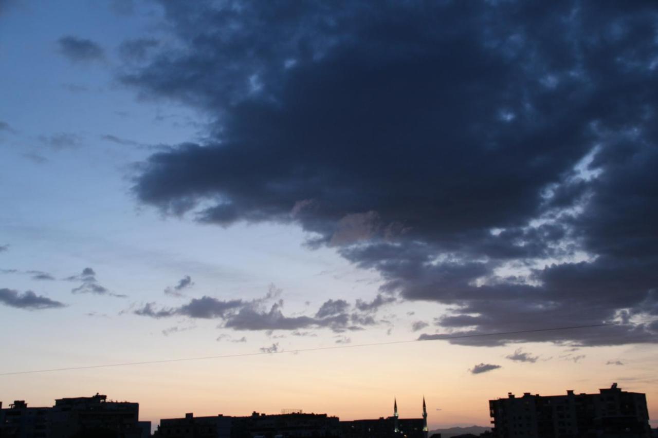 Cozy Big Apartment With Balcony Tirana Extérieur photo
