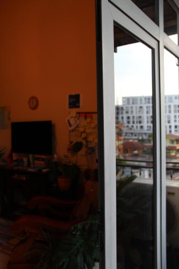Cozy Big Apartment With Balcony Tirana Extérieur photo