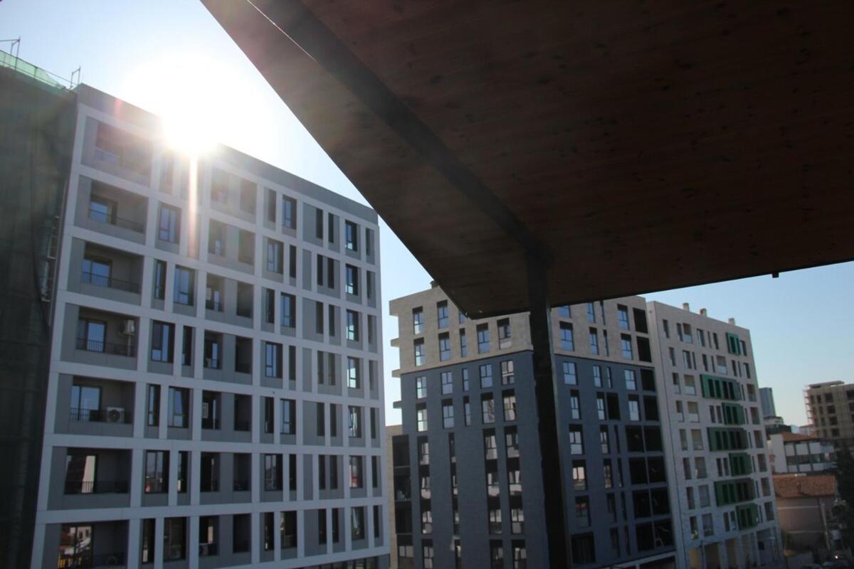 Cozy Big Apartment With Balcony Tirana Extérieur photo